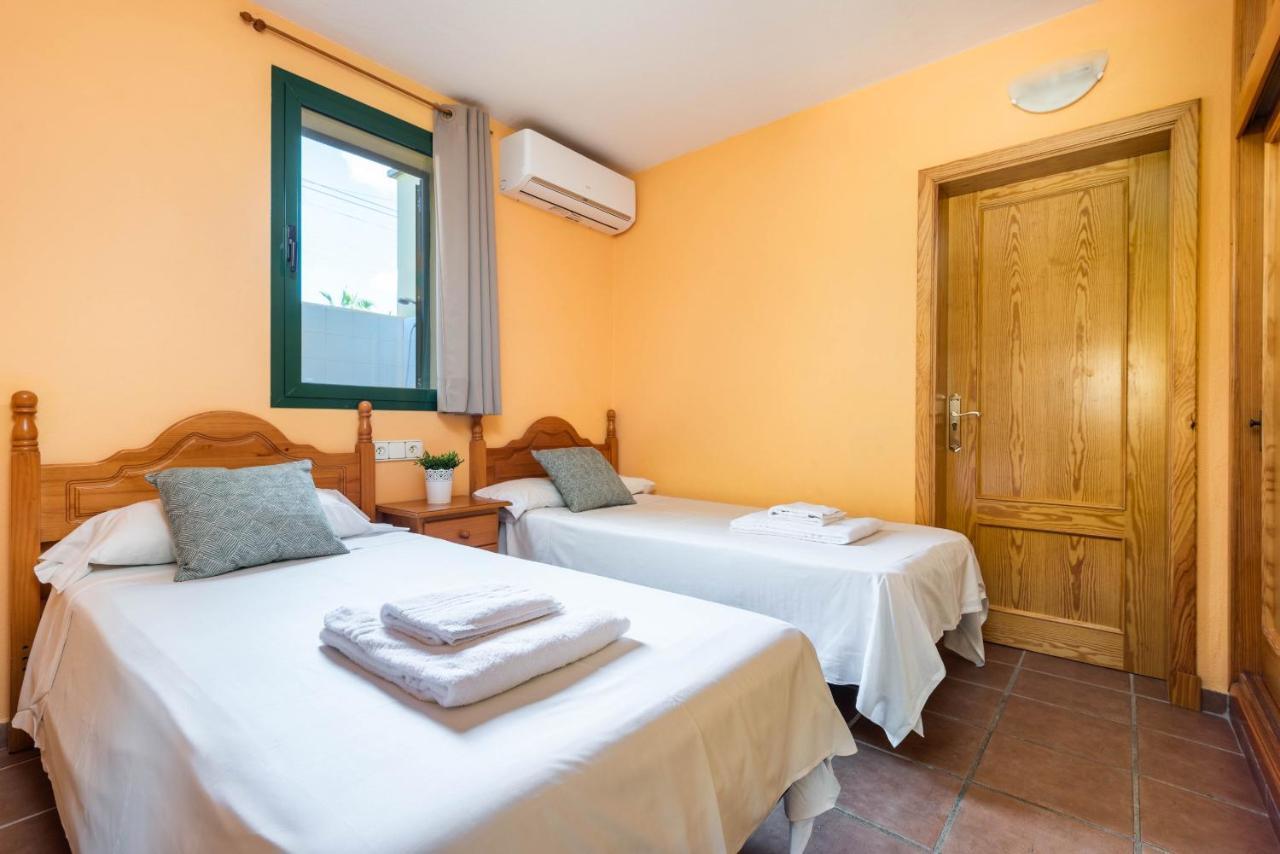 Apartamentos Punta Prima By Escapehome Exterior photo